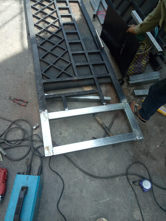 Hàn vật dụng inox tại Hà Nội – Nhận sửa chữa giường, bàn ghế, khung sắt các loại